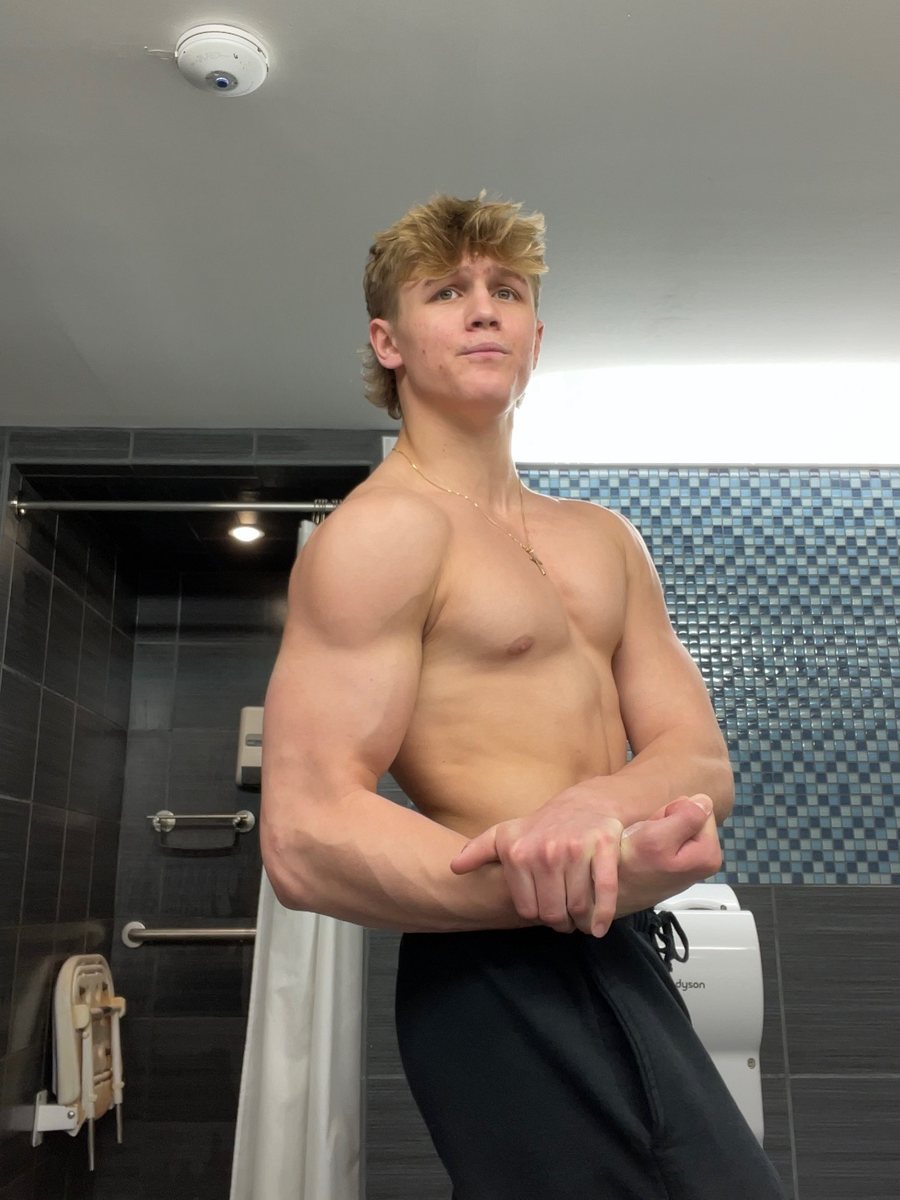 Cole Fox mid-transformation